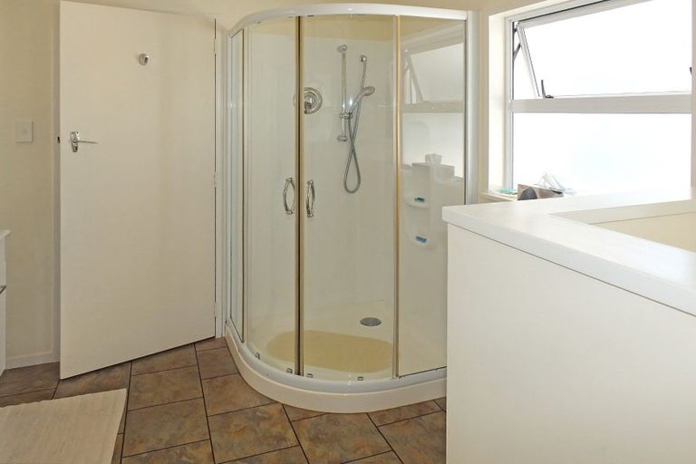 Photo of property in 31 Nash Parade, Foxton Beach, Foxton, 4815