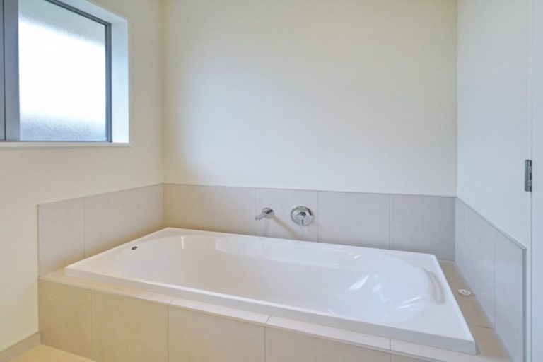 Photo of property in 23 Charente Way, Yaldhurst, Christchurch, 8042