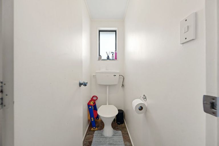 Photo of property in 1 Langdon Lane, Melville, Hamilton, 3206