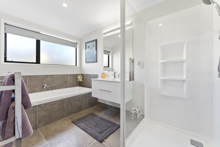 Photo of property in 9 Lakewood Grove, Levin, 5510