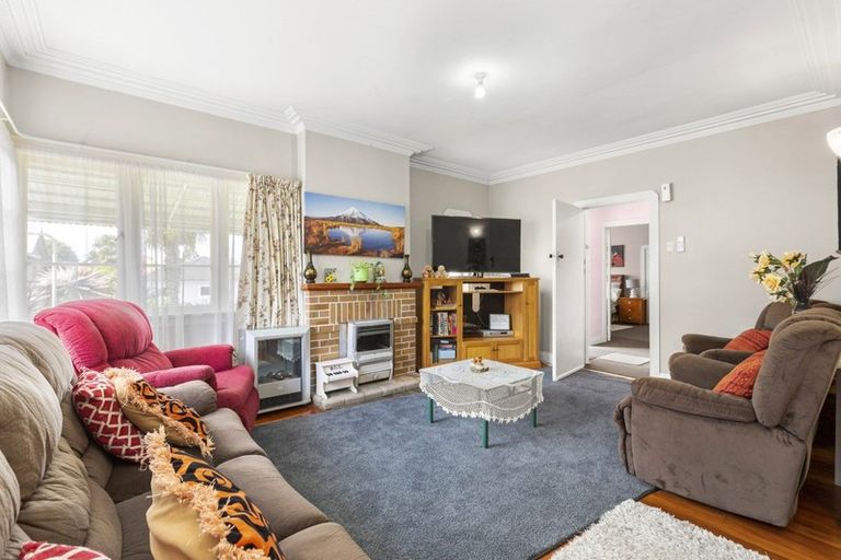 Photo of property in 5 Ridout Street, Maeroa, Hamilton, 3200