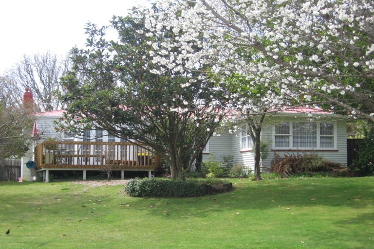 Photo of property in 9 Pandora Avenue, Sunnybrook, Rotorua, 3015
