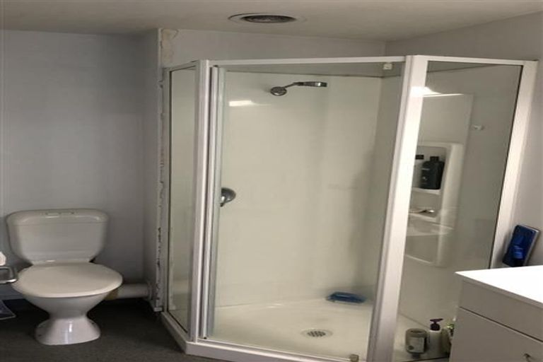 Photo of property in Orange Apartments/victoria Centr, 204/169 The Terrace, Wellington Central, Wellington, 6011