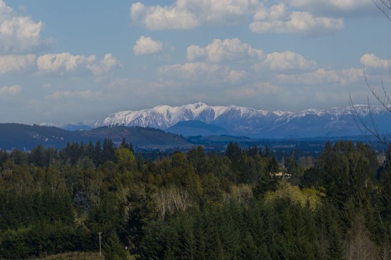 Photo of property in 32 Makerikeri Road, Loburn, Rangiora, 7472