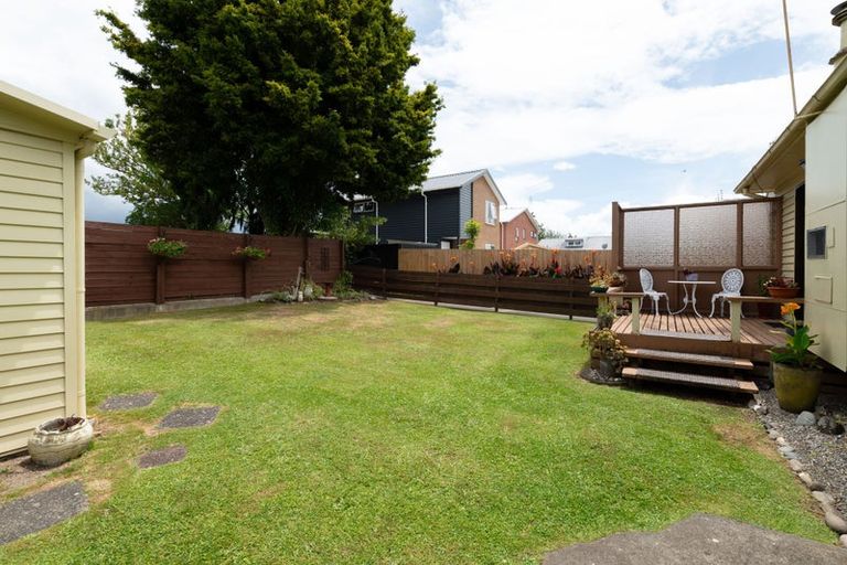 Photo of property in 53 Kenney Crescent, Fairfield, Hamilton, 3214