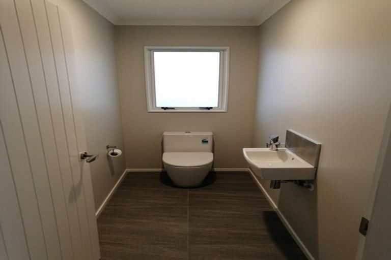 Photo of property in 28b Sussex Street, Levin, 5510