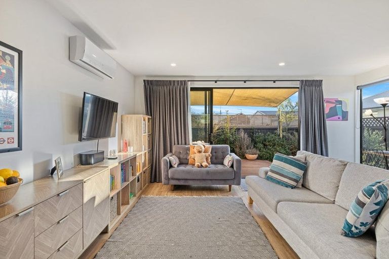 Photo of property in 4/102 Creyke Road, Ilam, Christchurch, 8041