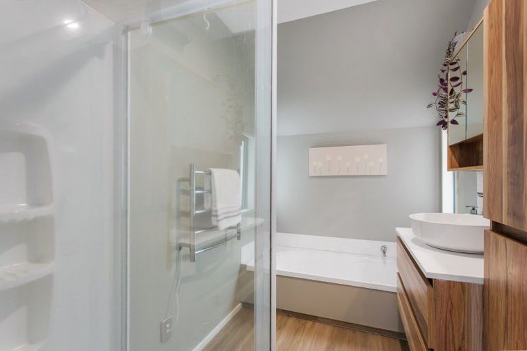 Photo of property in 5/19 Longley Place, Addington, Christchurch, 8024