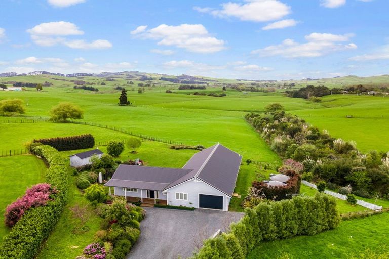 Photo of property in 1513a Kaiaua Road, Mangatangi, Pokeno, 2473