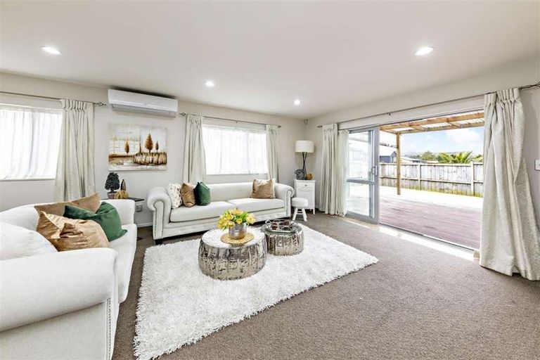Photo of property in 382 Ormiston Road, Flat Bush, Auckland, 2019