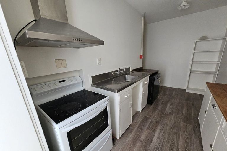 Photo of property in 2/259-263 Jackson Street, Petone, Lower Hutt, 5012