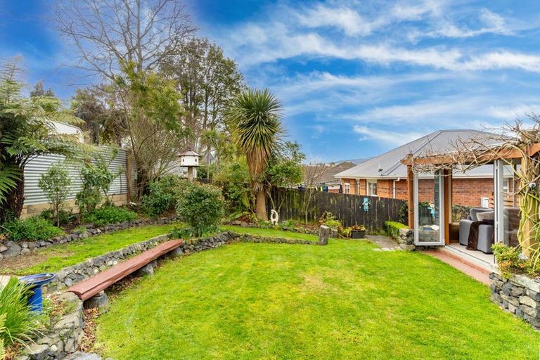 Photo of property in 7 Byron Street, Mornington, Dunedin, 9011