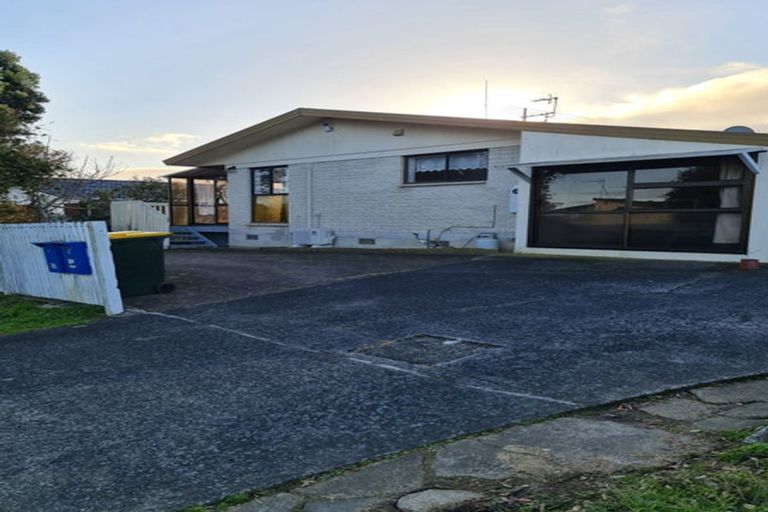 Photo of property in 1/53 Priestley Drive, Bucklands Beach, Auckland, 2014