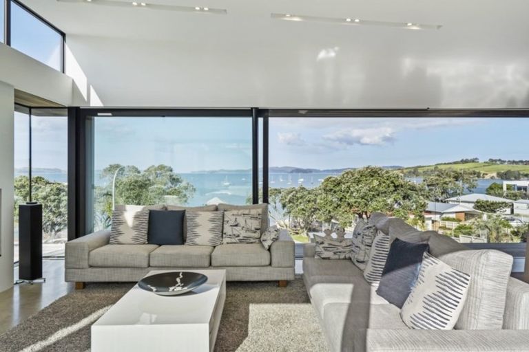 Photo of property in 19 Gordon Craig Place, Algies Bay, Warkworth, 0920