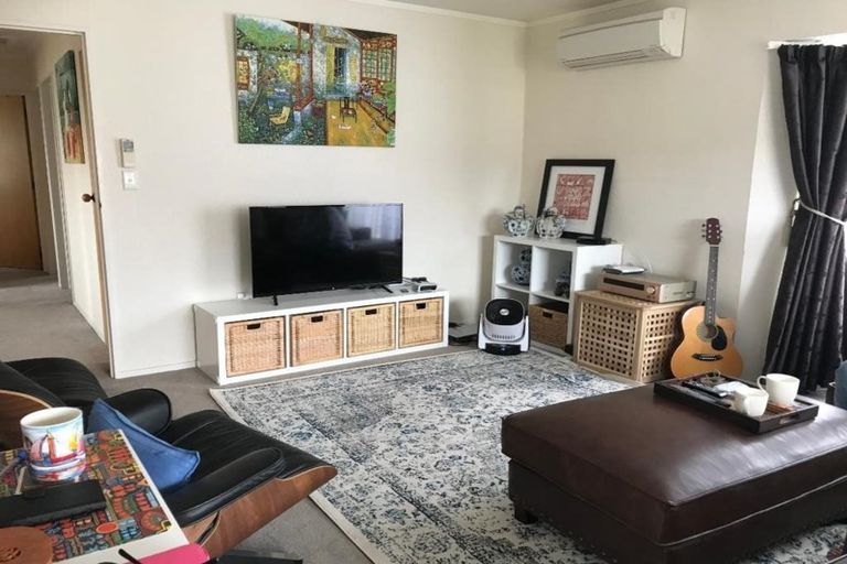 Photo of property in 2/63 Trafalgar Street, Waterloo, Lower Hutt, 5011