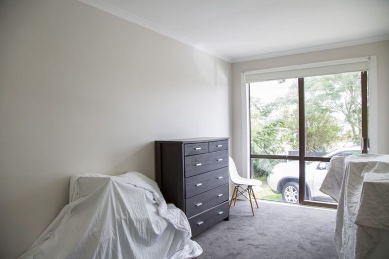 Photo of property in 104a Lake Road, Belmont, Auckland, 0622