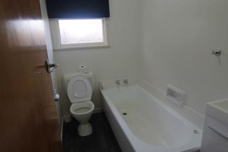 Photo of property in 435 Avonhead Road, Avonhead, Christchurch, 8042