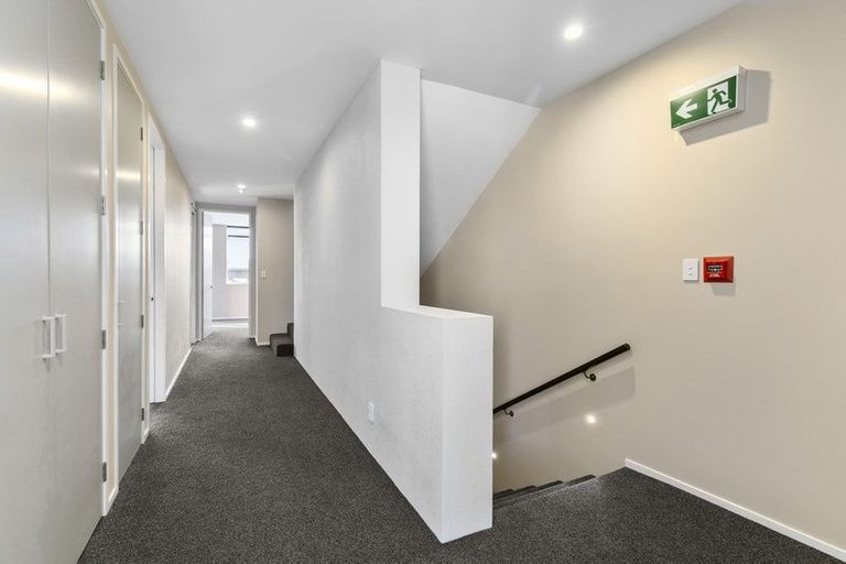 Photo of property in 7c Ropa Lane, Miramar, Wellington, 6022