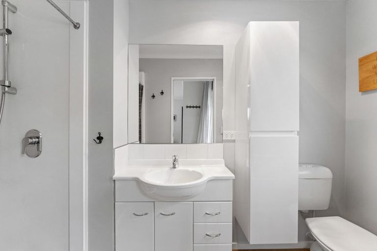 Photo of property in 140 Acacia Heights Drive, Acacia Bay, Taupo, 3385