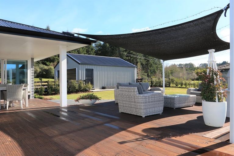 Photo of property in 500 Kinloch Road, Kinloch, Taupo, 3377