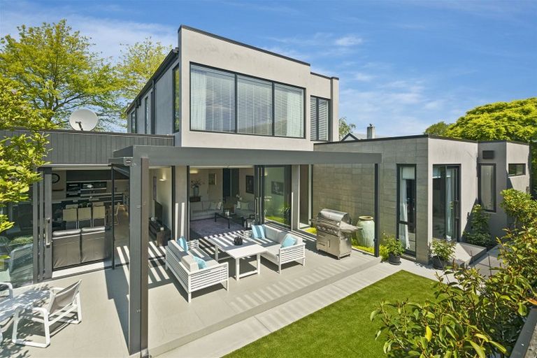 Photo of property in 99 Rugby Street, Merivale, Christchurch, 8014