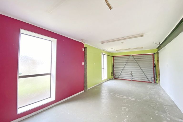 Photo of property in 19 Sunningdale Street, Wattle Downs, Auckland, 2103