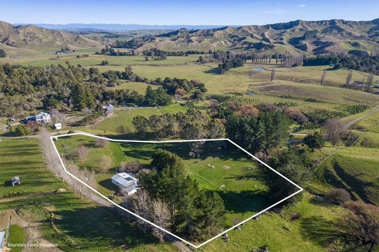 Photo of property in 48 Kenderdine Road, Elsthorpe, Otane, 4277