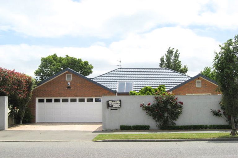 Photo of property in 147 Withells Road, Avonhead, Christchurch, 8042
