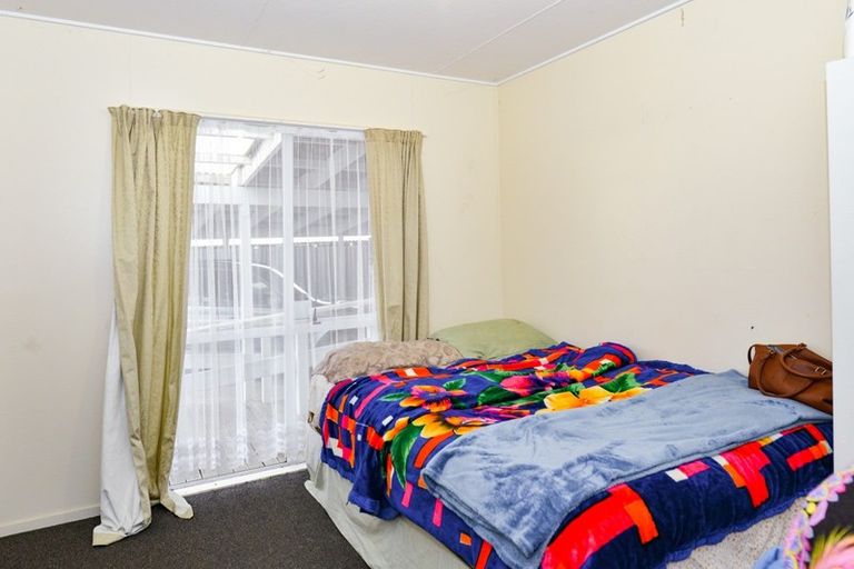 Photo of property in 8b Arklow Place, Flaxmere, Hastings, 4120