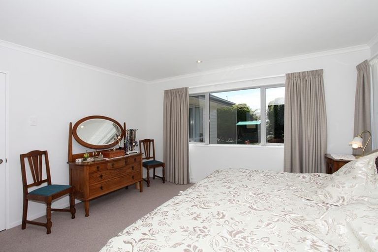 Photo of property in 4 Ensors Road, Opawa, Christchurch, 8023
