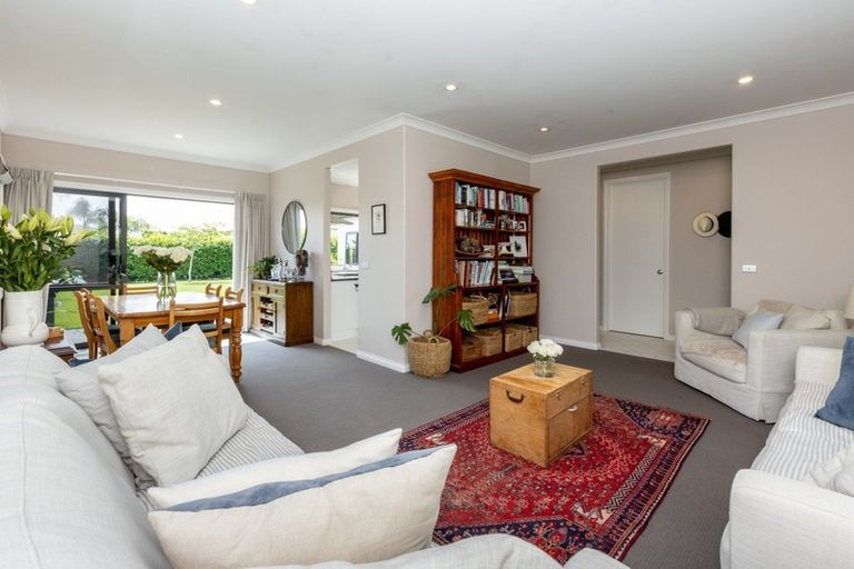 Photo of property in 4 Portland Place, Poraiti, Napier, 4112