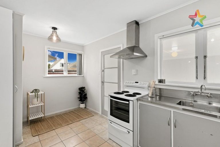 Photo of property in 50a Dyer Street, Epuni, Lower Hutt, 5011