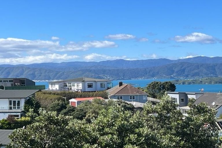 Photo of property in 66 Mandalay Terrace, Khandallah, Wellington, 6035