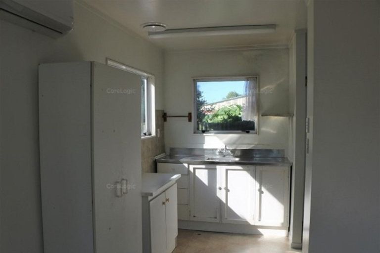 Photo of property in 9 Greers Road, Weymouth, Auckland, 2103