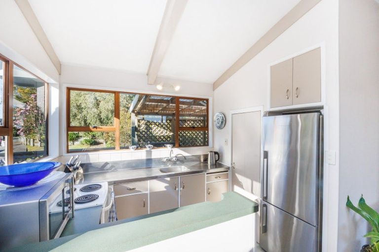 Photo of property in 17a Victoria Street, Foxton, 4814