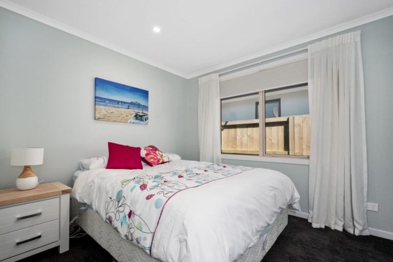 Photo of property in 111 Penetaka Heights, Pyes Pa, Tauranga, 3112