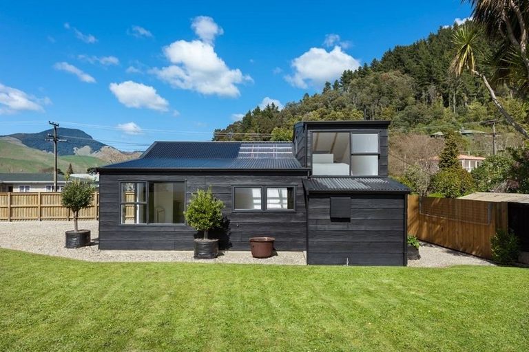 Photo of property in 4 Cook Street, Havelock, 7100