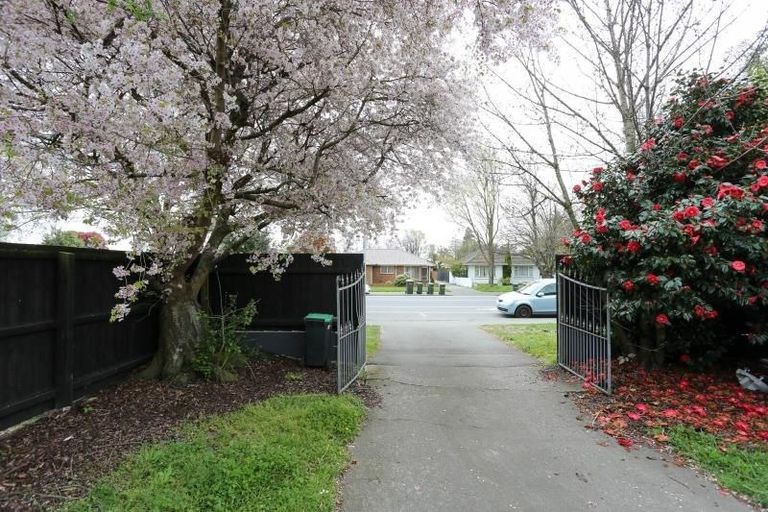 Photo of property in 55 Main South Road, Sockburn, Christchurch, 8042