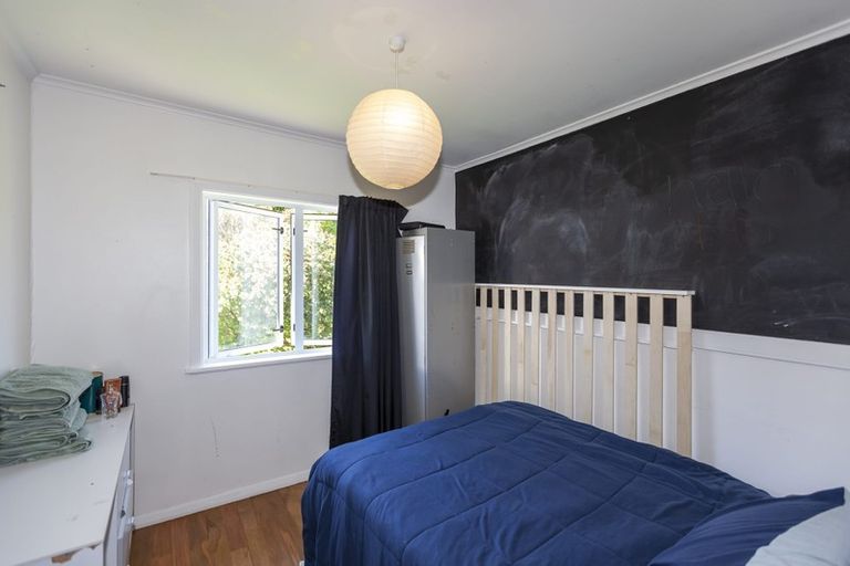 Photo of property in 3 Clarkes Crescent, Paekakariki, 5034