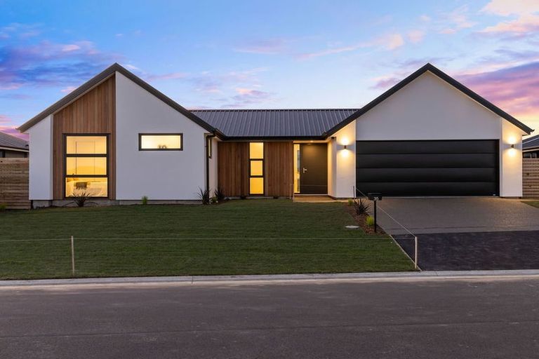 Photo of property in 35 Duporth Road, Rolleston, 7614