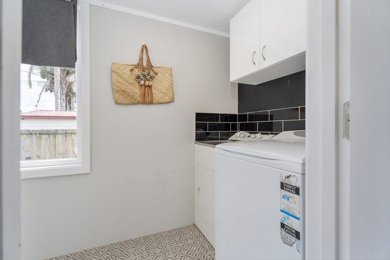 Photo of property in 52 South Highway East, Whitianga, 3510