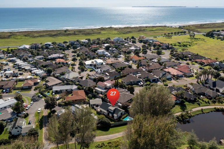 Photo of property in 27 Barbara Grove, Papamoa Beach, Papamoa, 3118