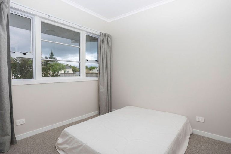 Photo of property in 69 Barraud Street, Dannevirke, 4930