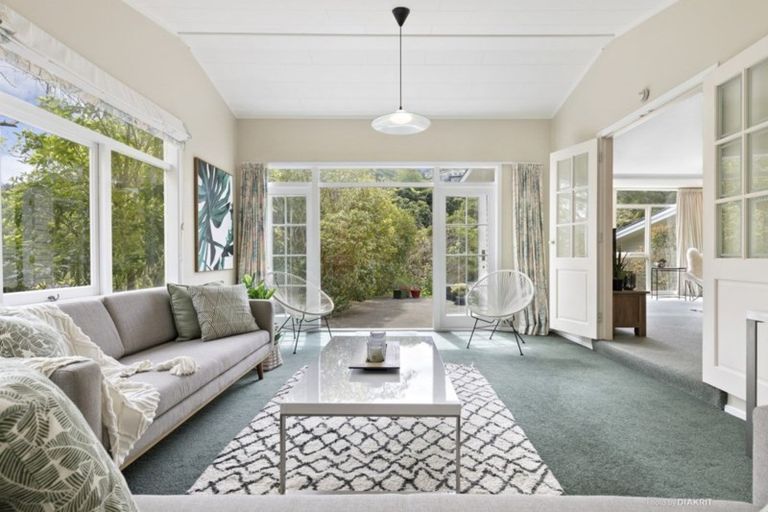 Photo of property in 6 Mathieson Avenue, Khandallah, Wellington, 6035