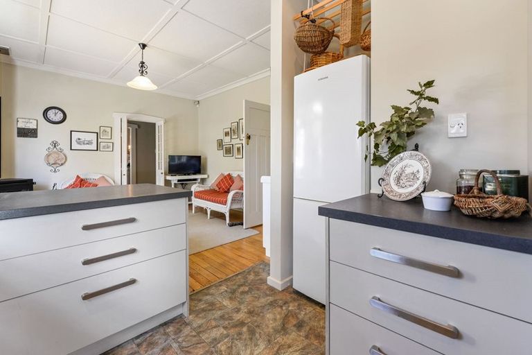 Photo of property in 17 Sophia Street, Glenholme, Rotorua, 3010