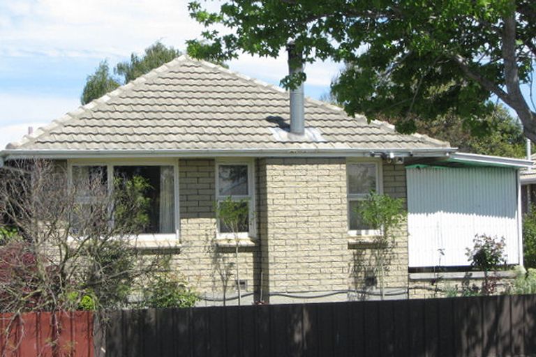 Photo of property in 30 Wingate Street, Redwood, Christchurch, 8051