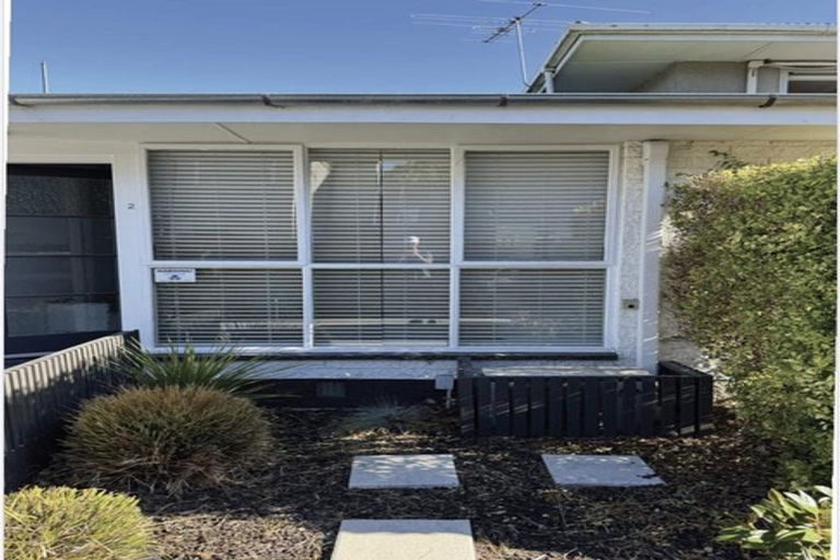 Photo of property in 2/32 Mona Vale Avenue, Riccarton, Christchurch, 8011