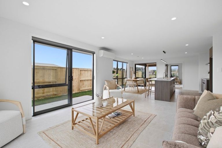 Photo of property in 32 Triplefin Avenue, Omokoroa, 3114