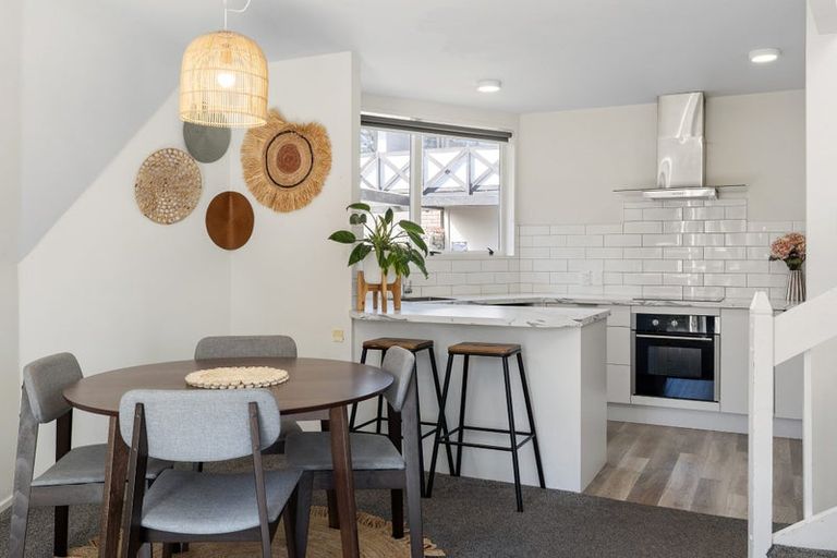 Photo of property in 1/280 Memorial Avenue, Burnside, Christchurch, 8053