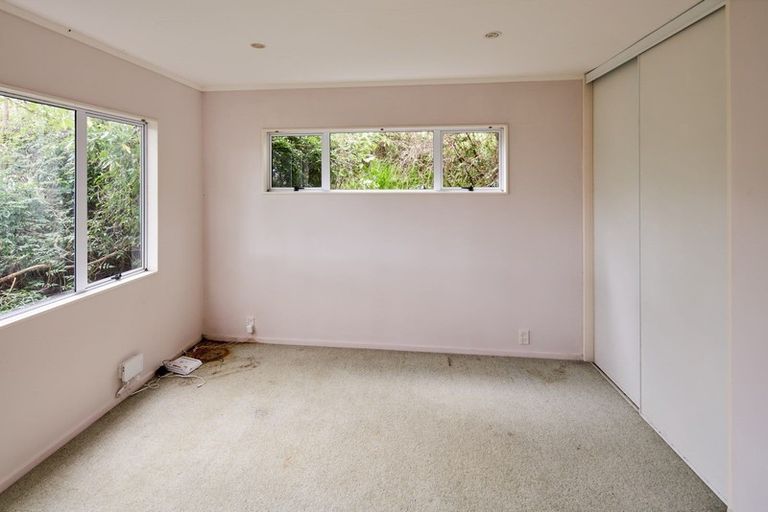 Photo of property in 20 Magnolia Grove, Maungaraki, Lower Hutt, 5010